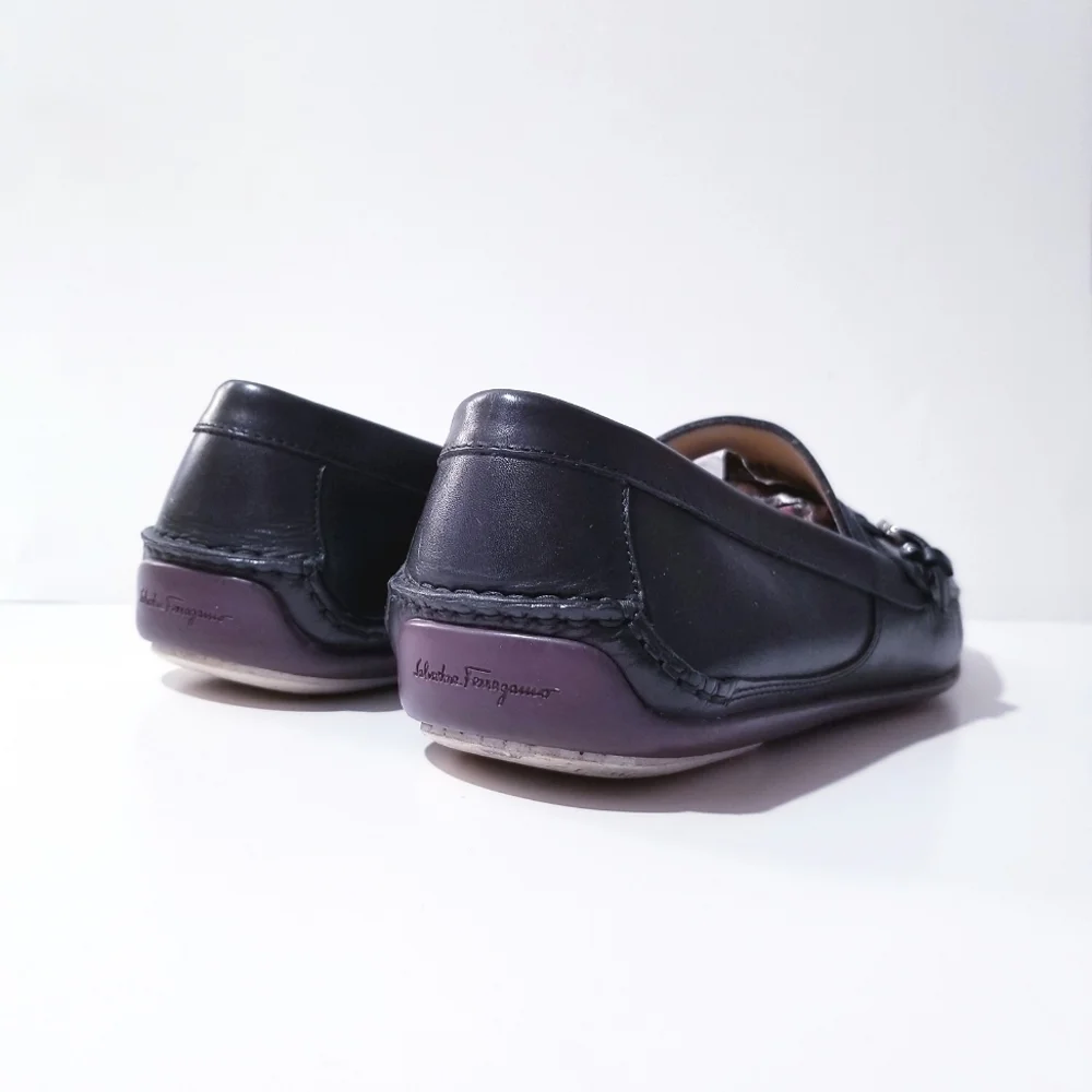 SALVATORE FERRAGAMO Black Leather Side Buckle Loafers Wine Vibram Sole 9.5